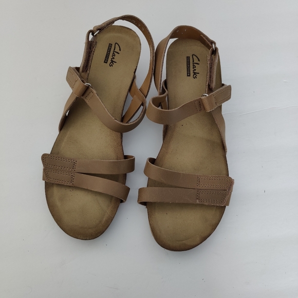 Clarks Collection Slingback Tan Strappy Sandals - Picture 3 of 6